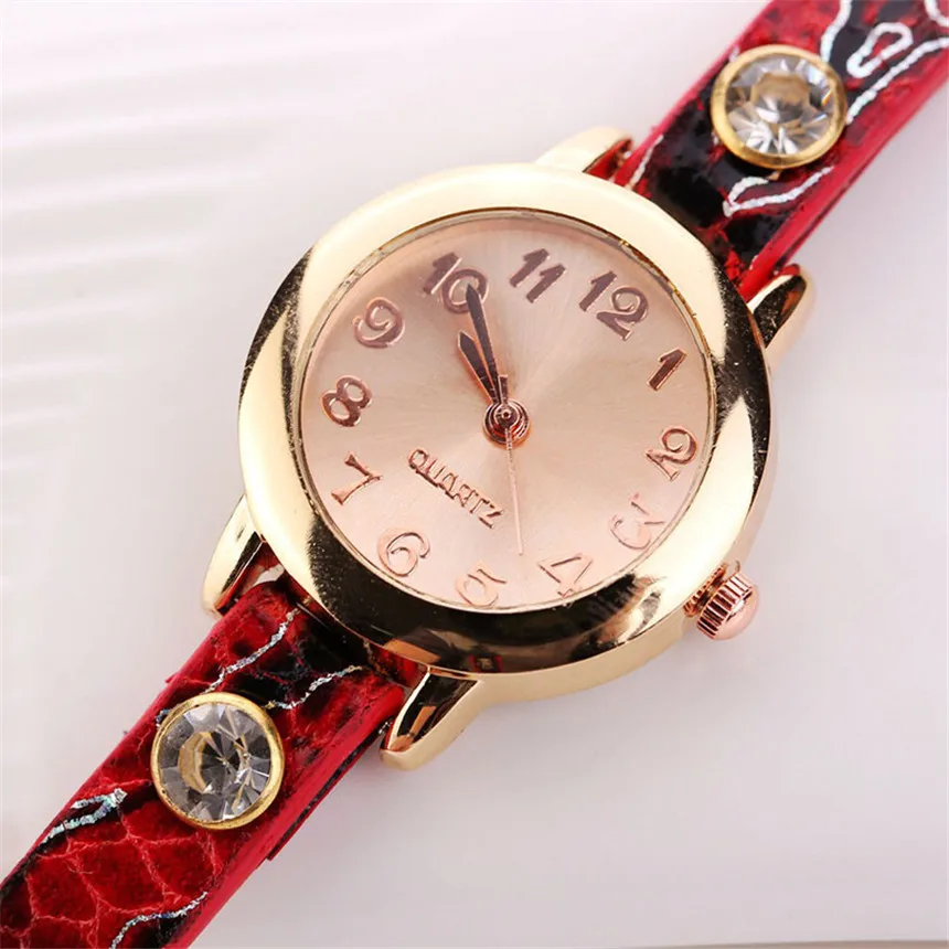Спортивные женские часы-браслет кожа заклепка из горного хрусталя цепи наручные часы из кварцевого браслета часы D30
