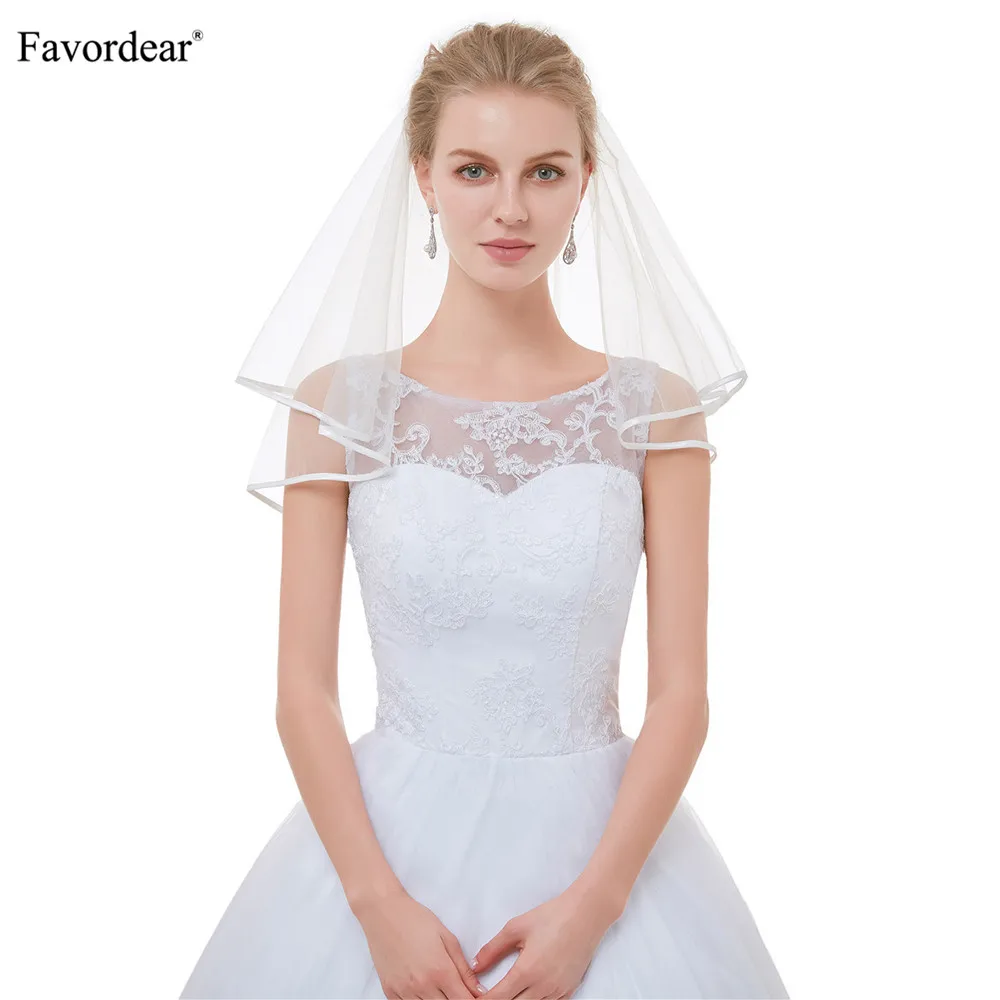 Favordear Top Quality Cute Short Veils for Short Hair Brides Flower Girl Veils Ivory Simple Ribbon Edge Wedding Veil for Brides