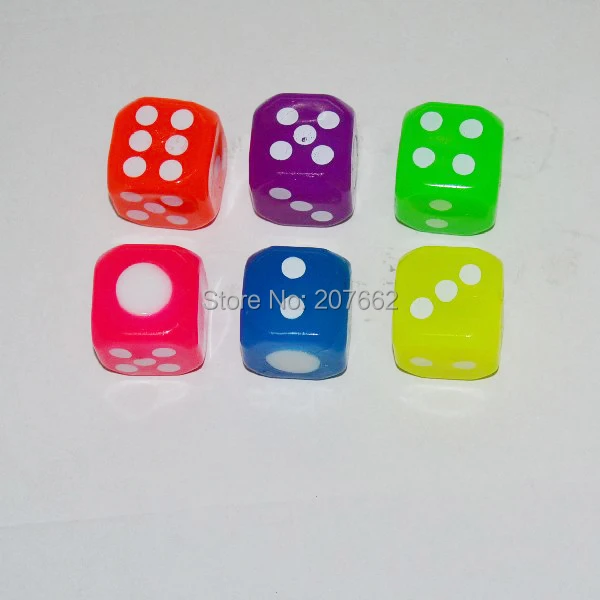 

Free shipping rubber multicolor led flashing bouncy dice Flashing LED Dice Novelty dice for Lover Bachelor Party