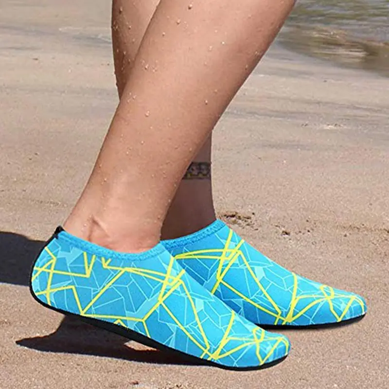 MWSC-Colorful-Summer-New-Women-Water-Shoes-Aqua-Slippers-for-Beach-Slip-On-Waterpark-Sandals-Sandalias-(1)