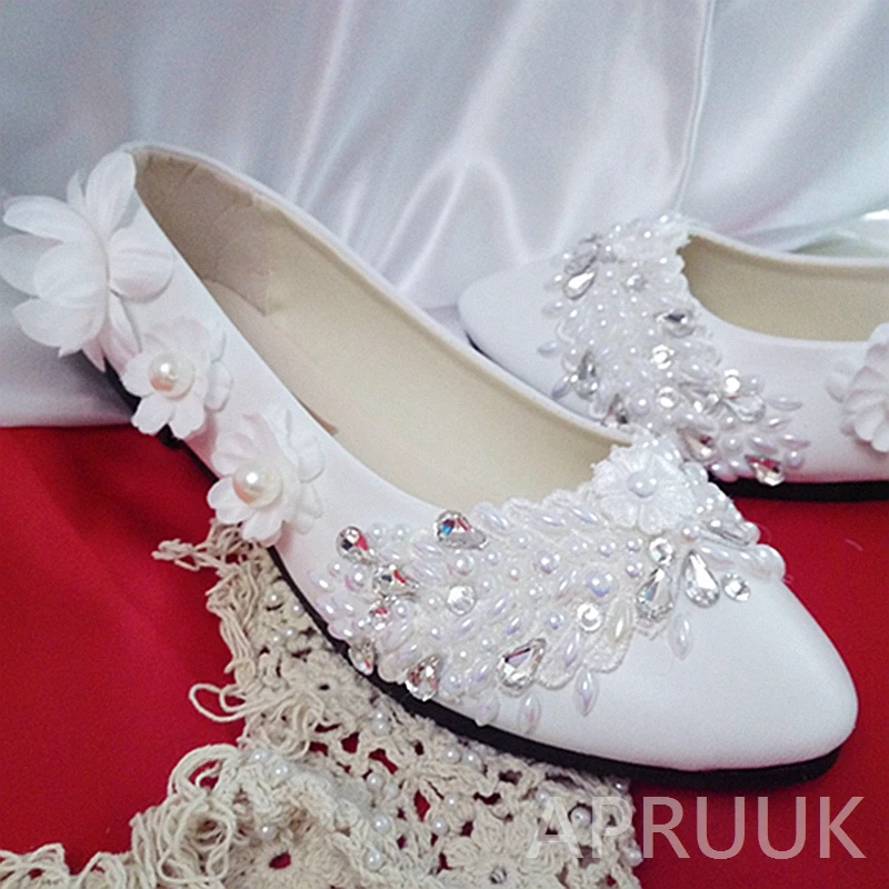 Luxury Designer Crystal Flowers Flats Party Wedding Shoes For