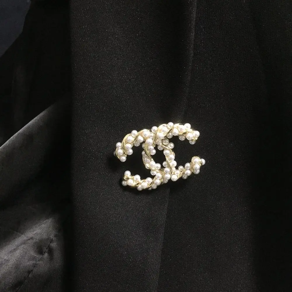 

2019 explosion brooch super color retaining bead brooch gold fashion pop jewelry