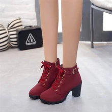 Женские ботильоны с перекрестными ремешками; сезон осень-зима; женские модные короткие ботинки на платформе и высоком каблуке; женская повседневная обувь