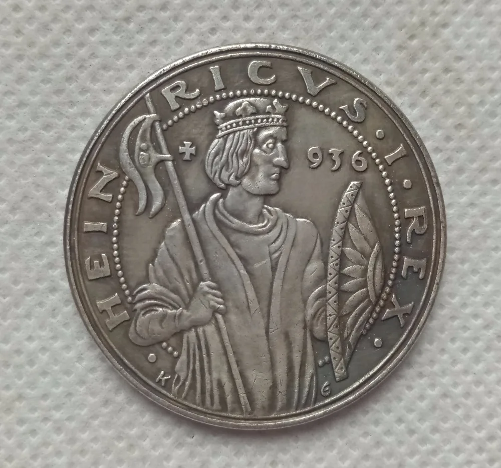 

1936 Germany:Third Reich Medal,1000 year commemorative of Heinrich I. Designed by Karl Goet COPY COIN FREE SHIPPING