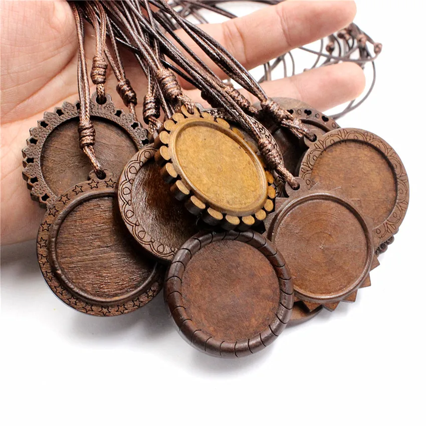 Plateaux à pendentif en bois vierge, base de collier en bois brun, cabochons de 30mm, accessoires de bijoux de bricolage pour collier exécutif, 2 brins