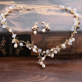 

2018 New Arrival Bridal Wedding Jewelry Sets For Women Crystal Glass with Pearl Top Quality Rhinestone Gold Hairbands Best Gifts