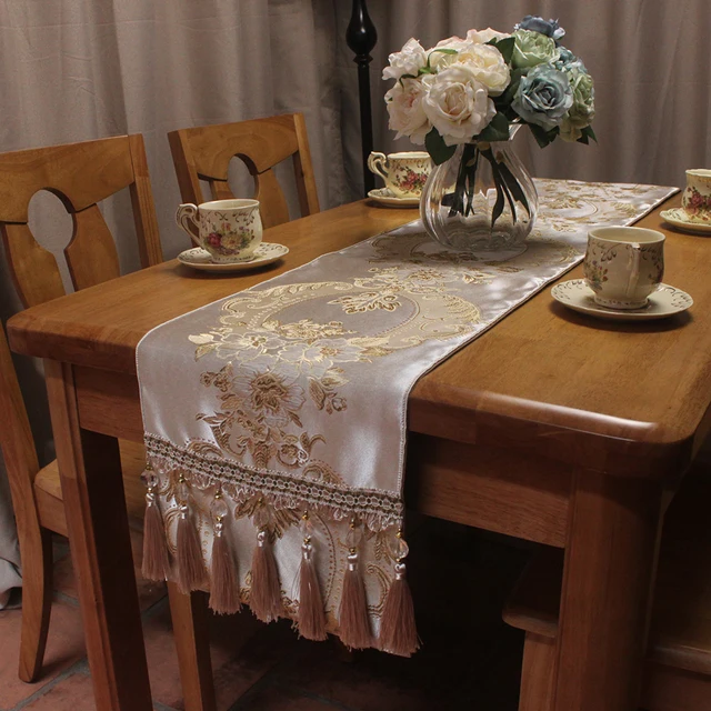 Curcya Silver Beige Flower Jacquard Luxury Table Runner 30x200cm For Curcya Silver Beige Flower Jacquard Luxury Table Runner 30x200cm For Christmas Formal Dining