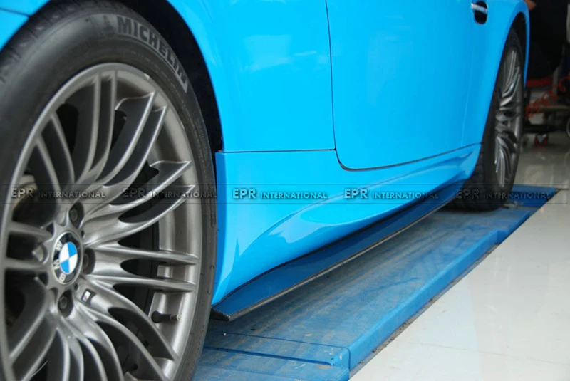 BMW 08-12 E92 Coupe Convertible M3 GTR-S Side Skirt Extension(8)_1