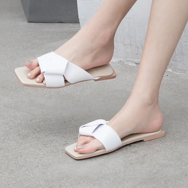 

2019 Big Size 43 Outside Women Slipper Genuine Leather Shoes Simple Summer Beach Shoes Woman Casual Flat Shoes Female