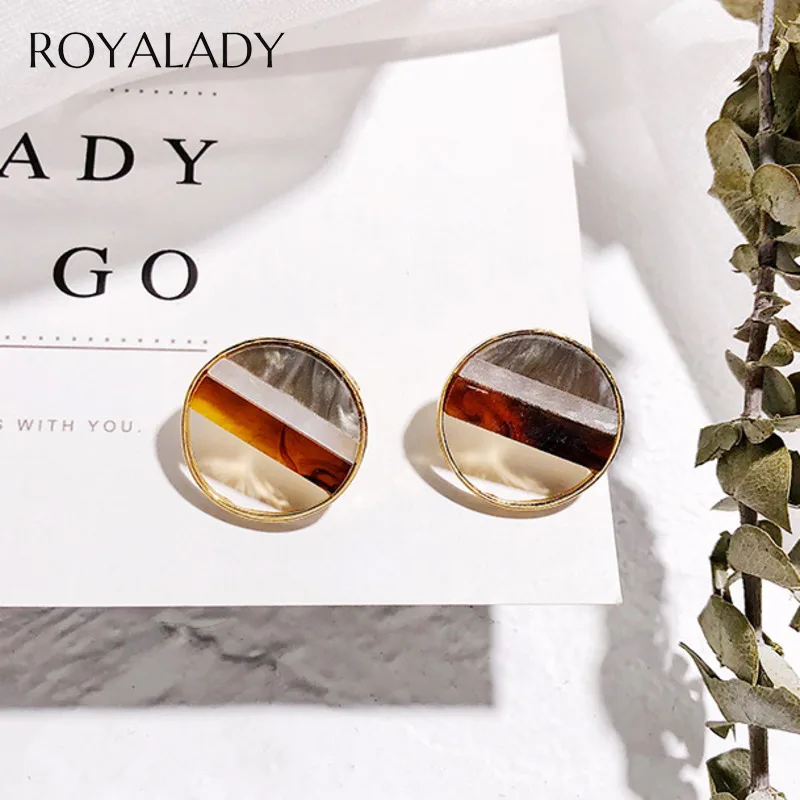 

Korean Simple Cute Acrylic Stud Earrings For Women Fashion Small Geometry Round Triangle Earring Female Accessories Jewelry Gift