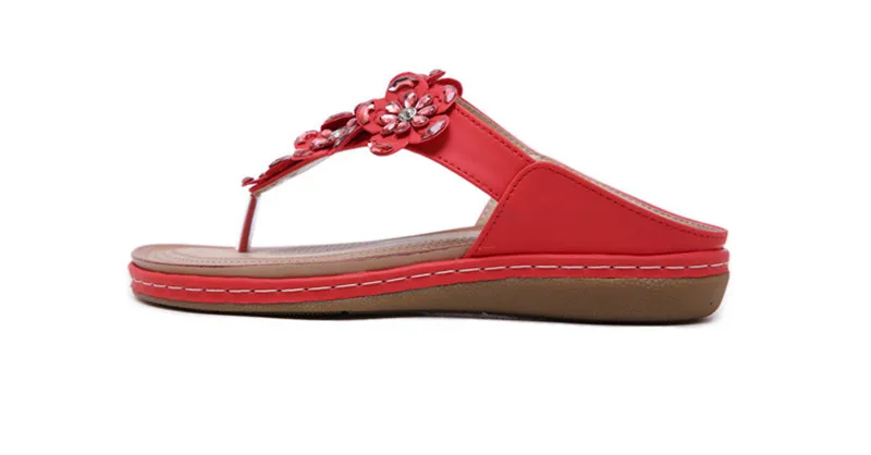New 2019 ethnic women's sandals cross-border bohemian rhinestones large size comfortable flat shoes beach shoes (32)