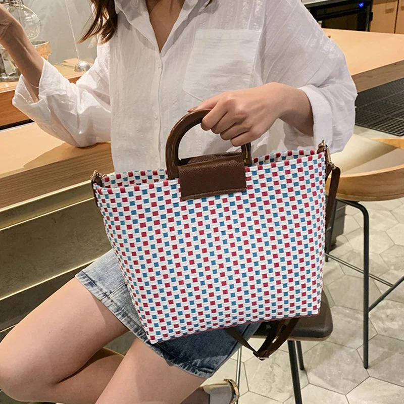 

LJL-Ins Hot Summer Beach Basket Patchwork Striped Fashion Color