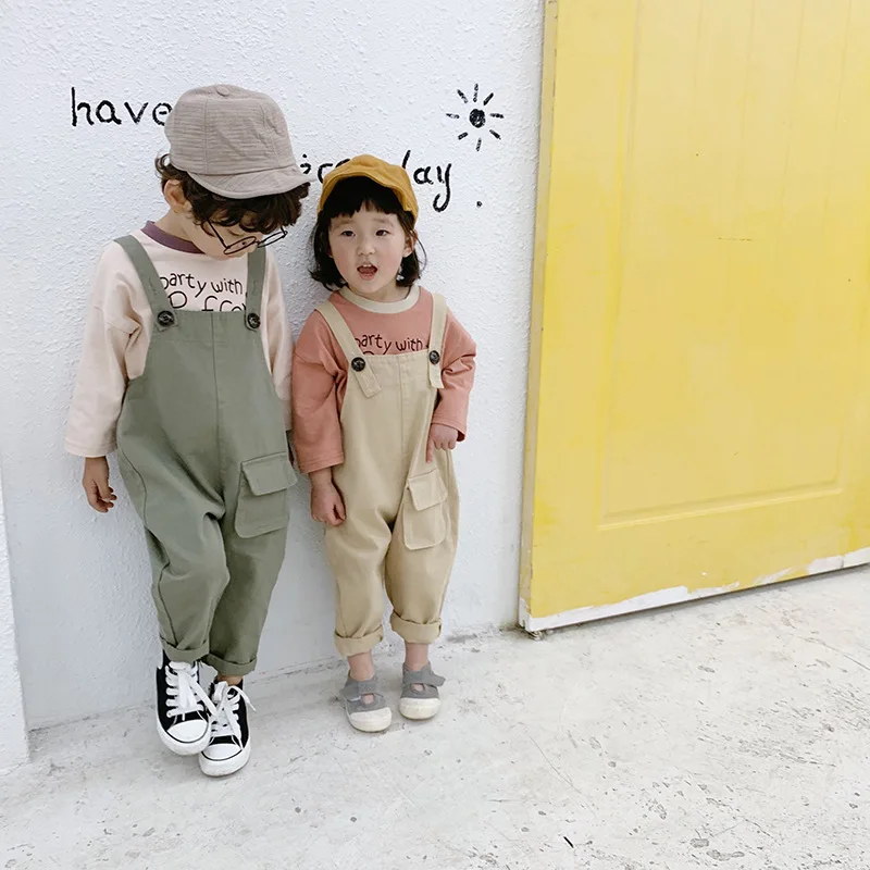 Coreano das Crianças para Meninas de Moda Meninos da Criança Jumpsuit Ocasional Macacão Bolso Grande Calças 2 3 4 5 6 7 Anos Crianças Macacões Novo 26 Mamãe e Bebê