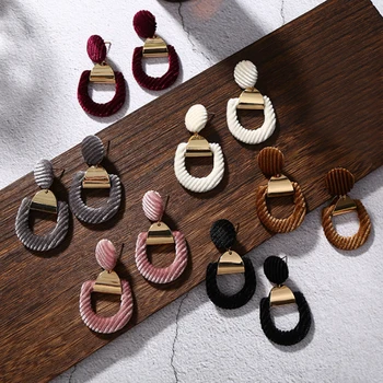 

New Hot 1Pair Retro Charm Circle Geometry Hollow Velvet Drop Earrings For Women Girls Fashion Jewelry Ear Stud Gifts