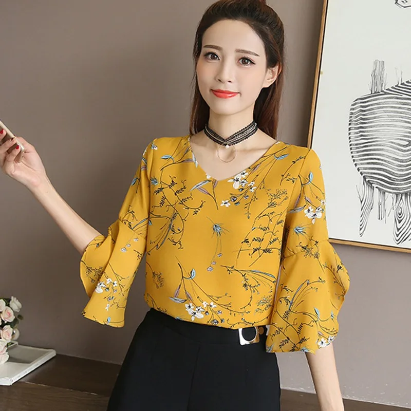 2019 Women Floral Shirt Small V-neck Female Blouses Korean Sweet Floral Ruffled Butterfly Sleeve Chiffon Tops