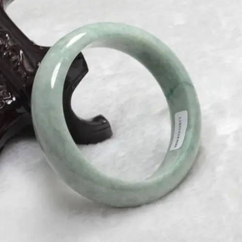 

3010 Certified Grade "A" Natural Green Jadeite Jade Gems Bangle Bracelet