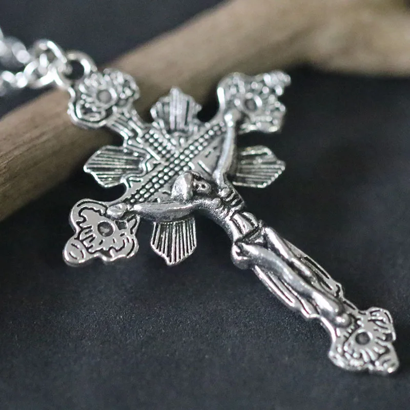 

Jesus Christ Religion God Cross Pendants Necklaces Christian Antique Silver Cross Charm Necklace New Fashion Jewelry