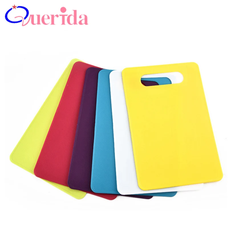 

4Pcs/Set Candy Colored Non-Slip Plastic Chopping Block Cutting Board Rectangle PP Vegetable Fruit Kitchen Cutting Board Tools