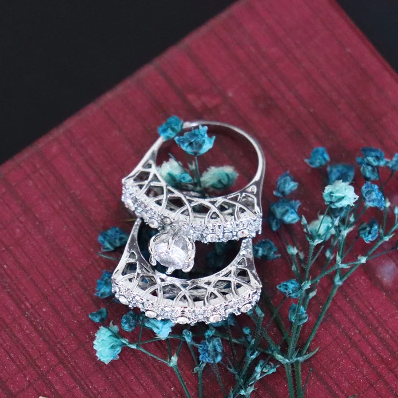 Tisonliz-2019-Fashion-2Pcs-Wedding-Rings-Set-for-Women-Female-Silver-Color-Crystal-Zircon-Couple-Love (2)
