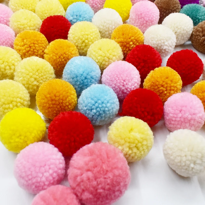 

Approx 3cm Thick Yarn Pompom Ball DIY Crafts Pom Poms Balls Wedding/Christmas Home Decoration Baby Hat Sewing Accessories