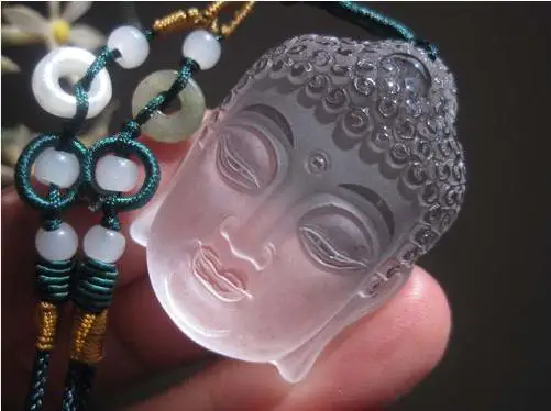 

A**28g Natural 100% Clear Crystal Ru-Lai Buddha Head Statue Pendant Carving