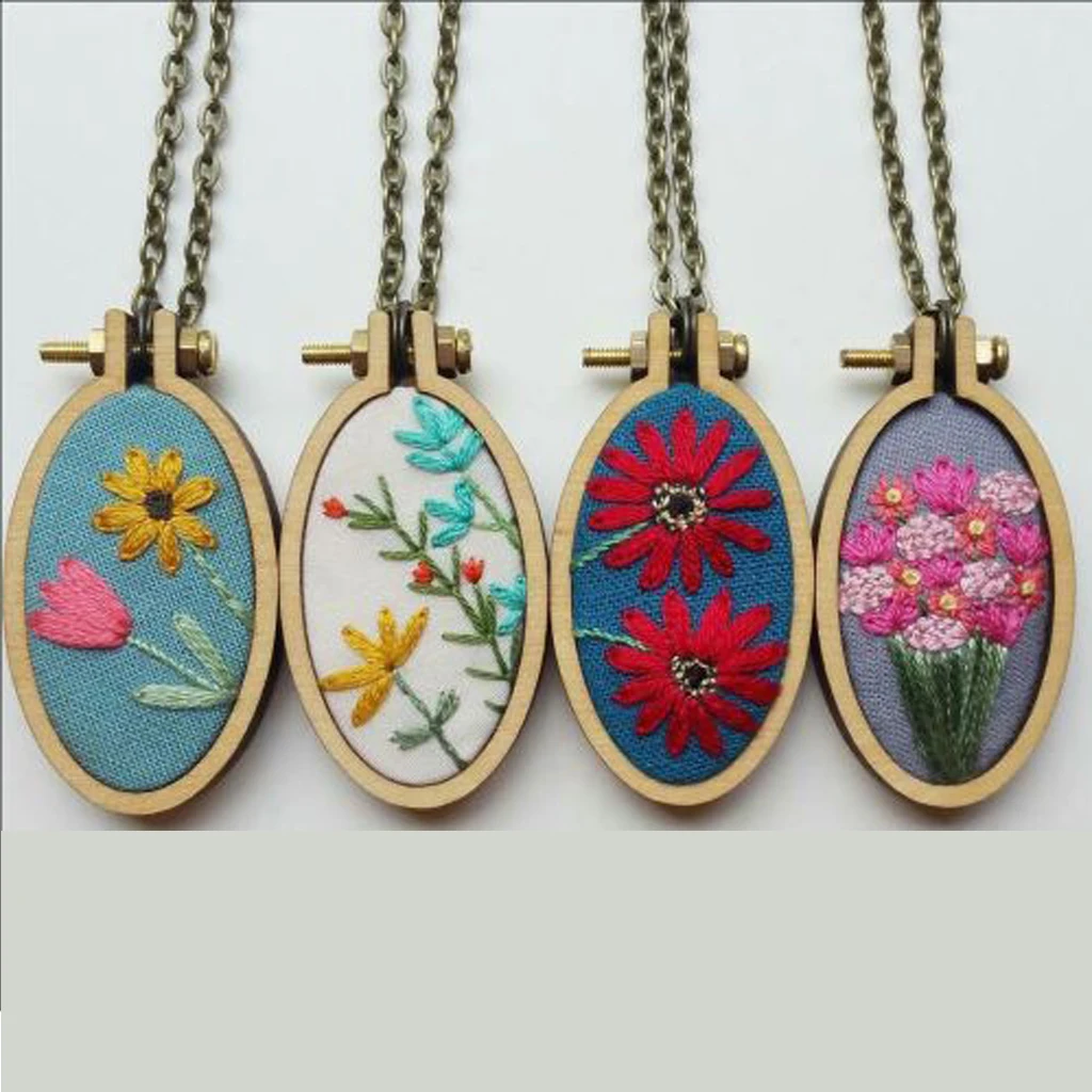 Mini Embroidery Hoop Wooden Frame Hand Cross Stitching Hoop Frame DIY Craft