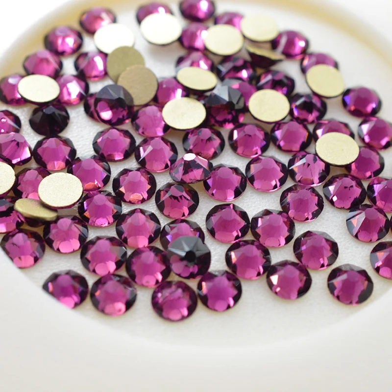 

Star Face/Cuts (8 big + 8 small) ss30 (6.3-6.5mm) Size 144 and 288 pcs Packing Amethyst Color Glue On Non-hot fix Rhinestone