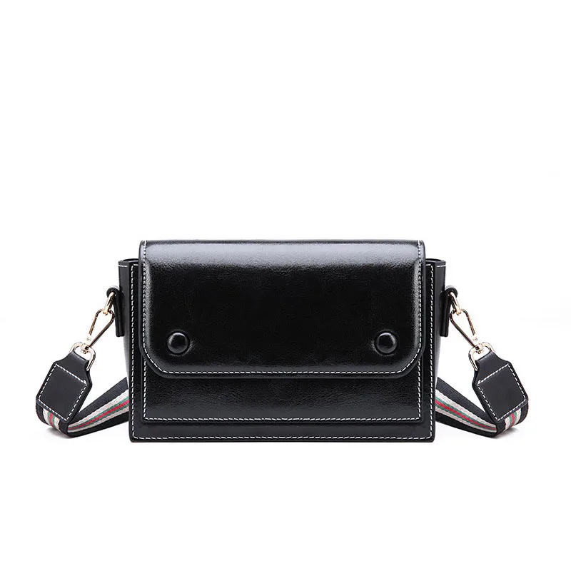 

Women's new wave net red bean bean Broadband shoulder bag Fashion mini leather Messenger bag small square bag