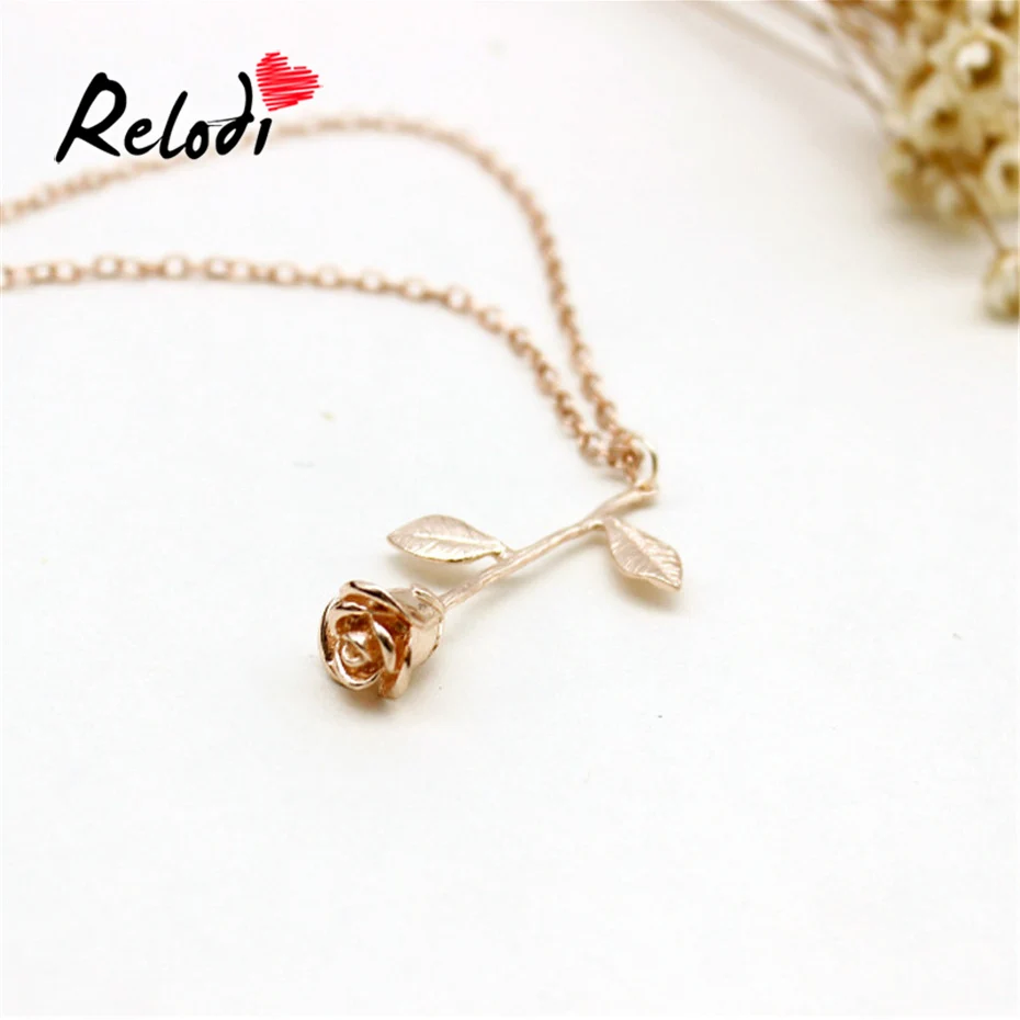 Relodi Personalized Rose Pendant Necklace Gold Statement Clavicle Chain for Women Valentine's Day Gift SP2511 |