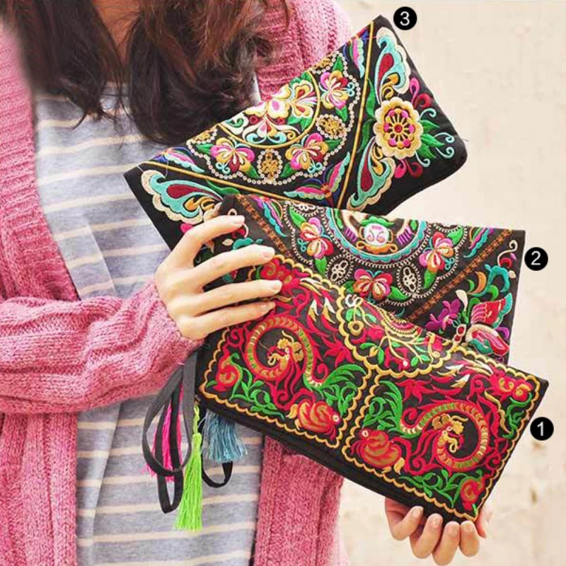 

Women Boho Storage Bag Ethnic Embroidered Wristlet Clutch Bag Handmade Purse Wallet Storage Bags