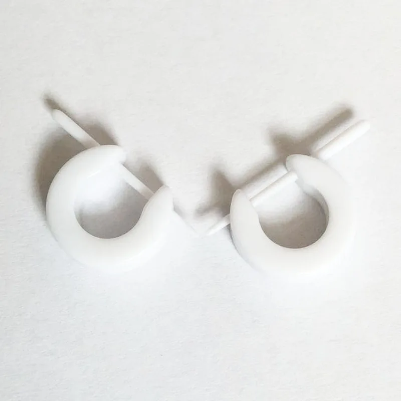 2шт Модные беруши tapers туннельный расширитель 1,4 мм для мужчин и женщин пирсинг ювелирные изделия пирсинг серьги антиэллергические - Окраска металла: white