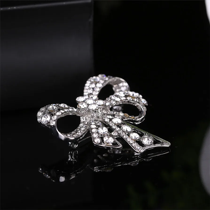 Elerevyo Women's Long Ribbon Brooches Elegant Neck Tie Pin 1 Pc