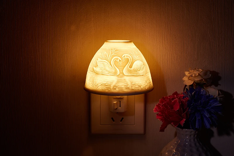 Conduziu a Luz da Noite em Casa Interior da ue Nordic Simples Cerâmica Branca - Eua Plug Iluminação Bebê Sono Leve Romântico Presente Fragrância Lâmpada no 26 Luzes noturnas