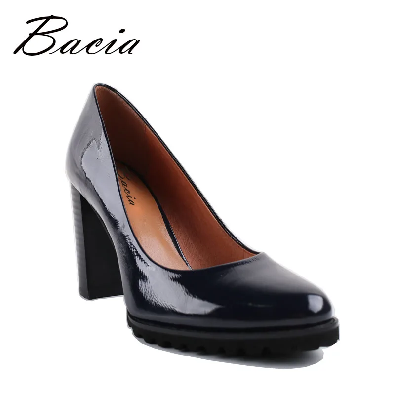 

Bacia Genuine Leather shoes Fashion Payty Women Round Head Pump Sapato feminino High Heels Patent Leather Black Shoes 2016 VA004