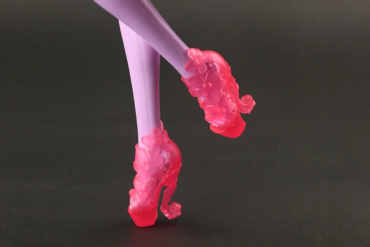 Fashion Colorful Original shoes for Monster high doll white shoes Doll accessories 15 style for you choose doll accessories doll shoes
