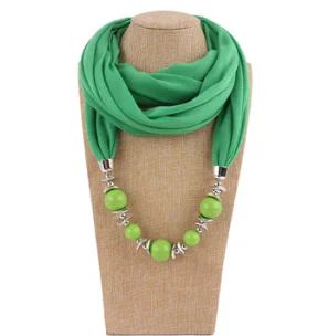 9 Colors Ethnic Unique Scarf Necklaces Resin Beads Pendant Neckerchief Statement Necklace Wraps Women Bohemia Necklaces Jewelry - Цвет: Зеленый
