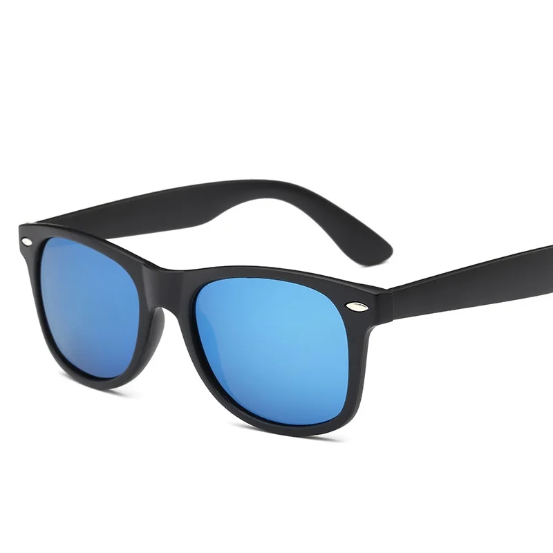 

CHUN Woman and Men Polarized Sunglasses Classic Men Retro Rivet Shades Brand Designer Sun glasses UV400 F10