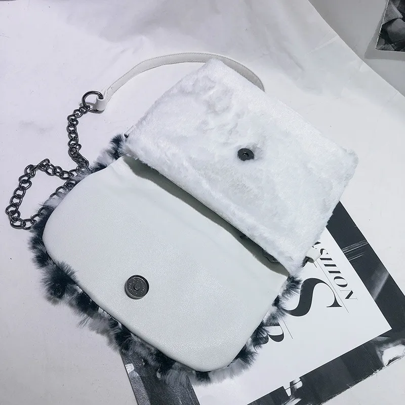 X (7)