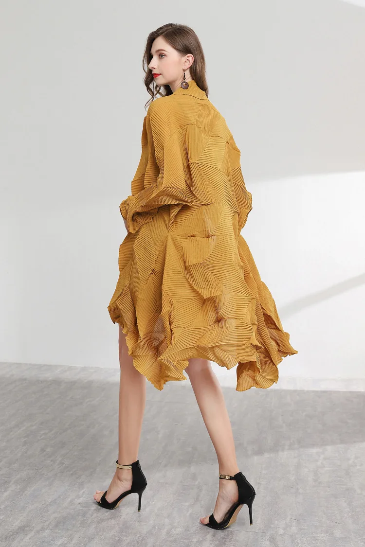 LANMREM Новая модная женская одежда плиссированная Асимметричная открытая стежка Летний Тонкий стильный женский Кардиган Женская куртка WG95001