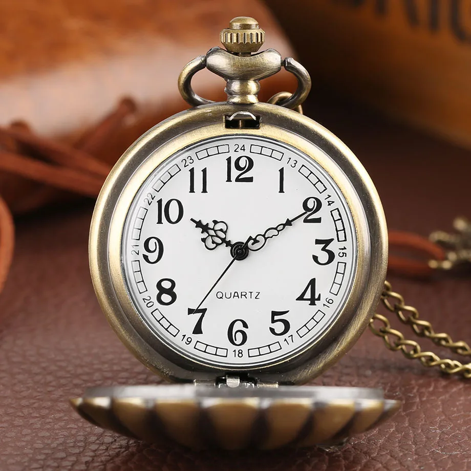 YISUYA Retro Big Shell Quartz Number Pocket Watch Women Decorate Imitation Diamond Case Necklace Pendant Chain Gifts for Kids (9) - 