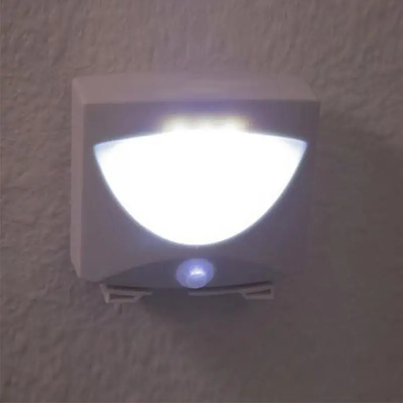 LumiParty Mighty Light 3 LED Motion Sensor Activated Night Light Indoor