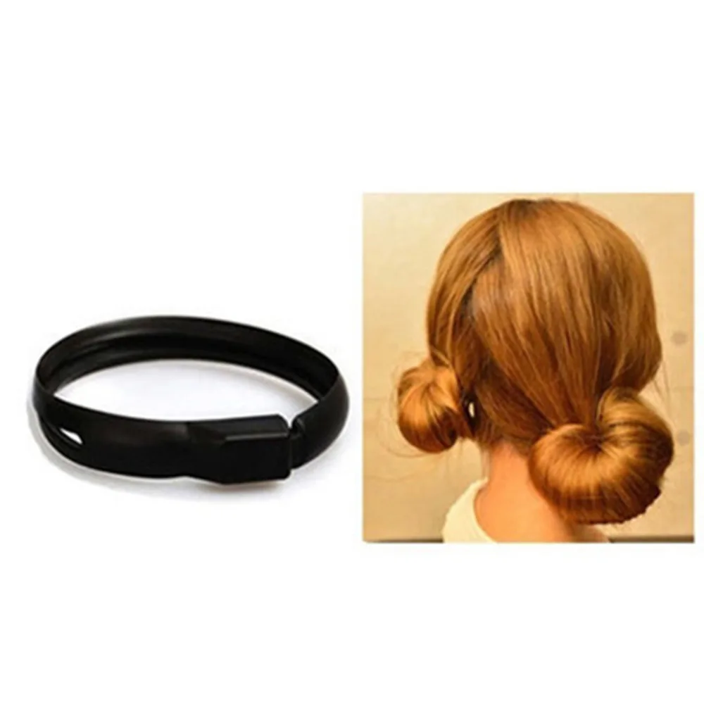 Black plate with a small plate 2 hair plate hair tools simple generous