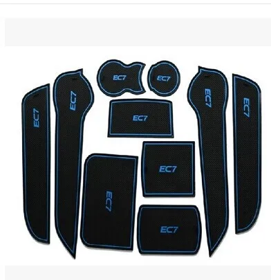 Free shipping EC7 sedan double-box non-slip cup mat |