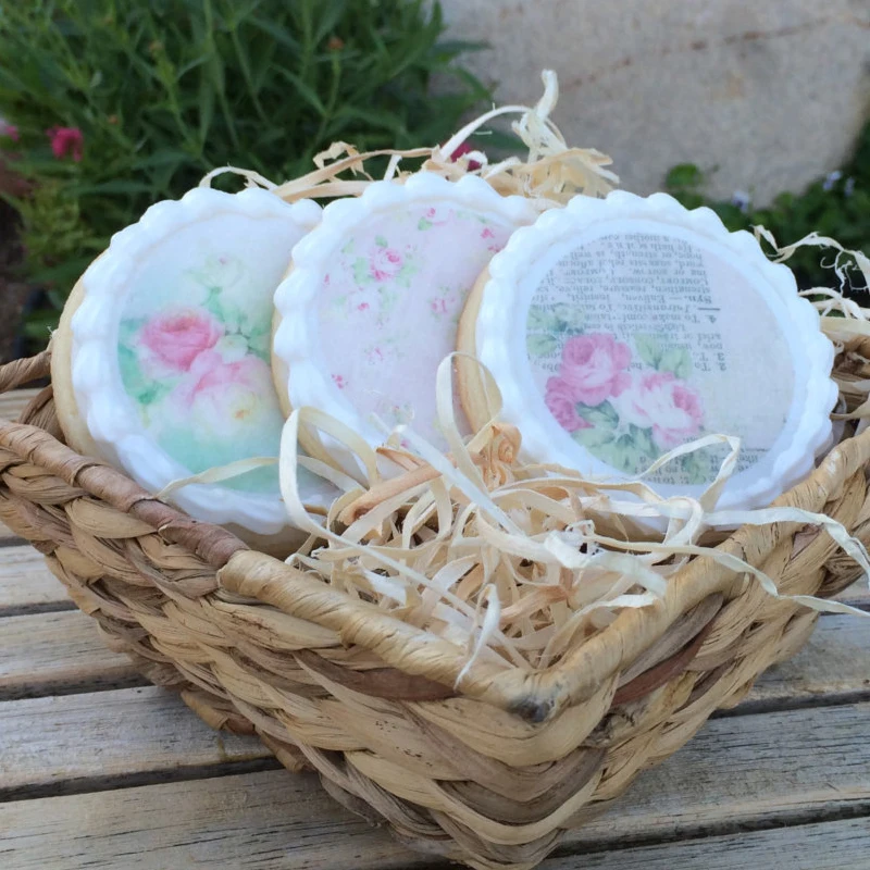 Vintage Floral wafer paper 1-2