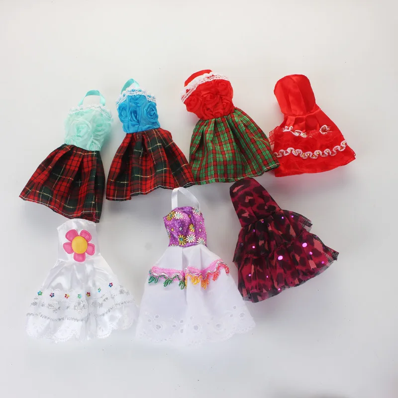 A 1pcs mini dress with a legitimate doll dress accessory and a stylish kawaii ladies dress as a gift for kids