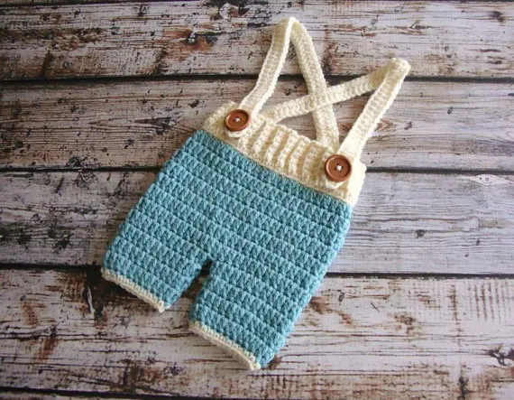crochet newborn pants
