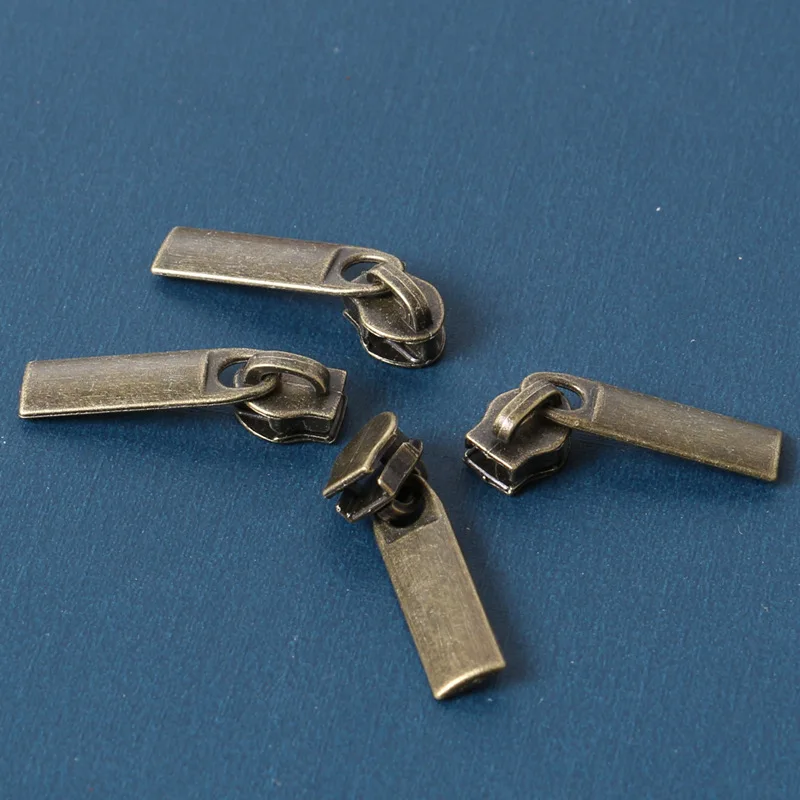 

Lattice Thick 3# Zinc Alloy Non Lock Zipper Puller Zipper Sliders For Sewing high quality used for Home Textiles