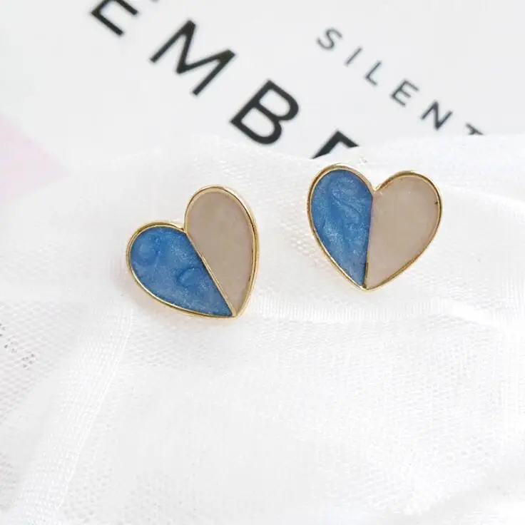 4 dark stud earrings