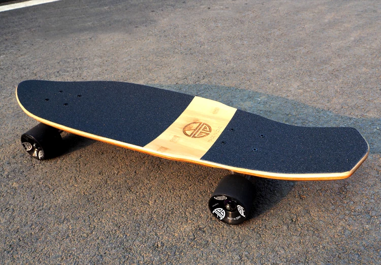 Oxelo city cruiser. скейт roces 500. типы скейтбордов. формы деки скейтбордов. виды скейтбординга.