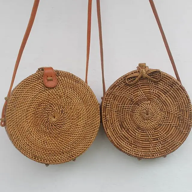 30856389_426871281106562_4379612773462573056_n.-180